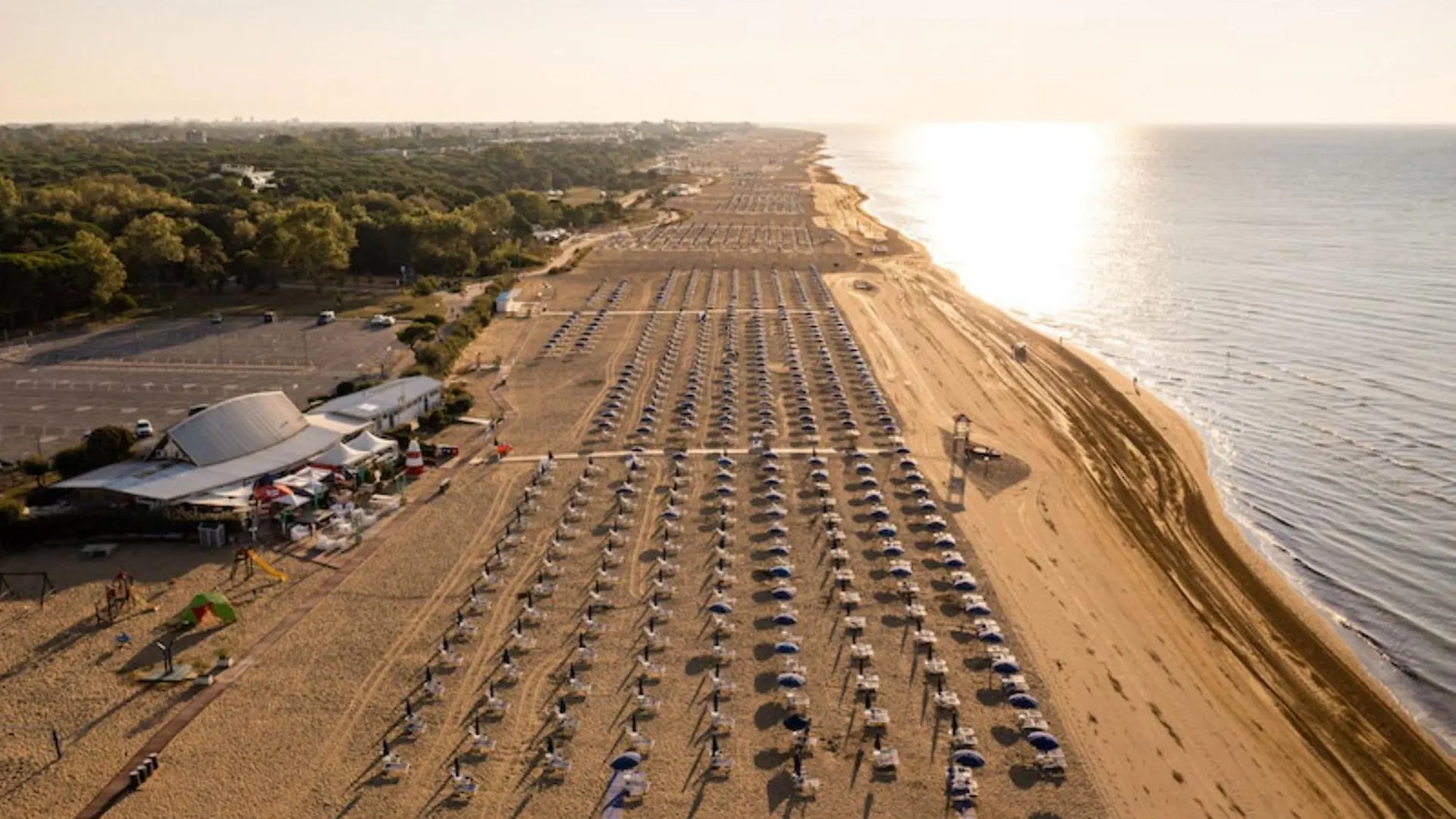 Flat In A Great Location For 8 Guests - Beahost Apartment Bibione Italy