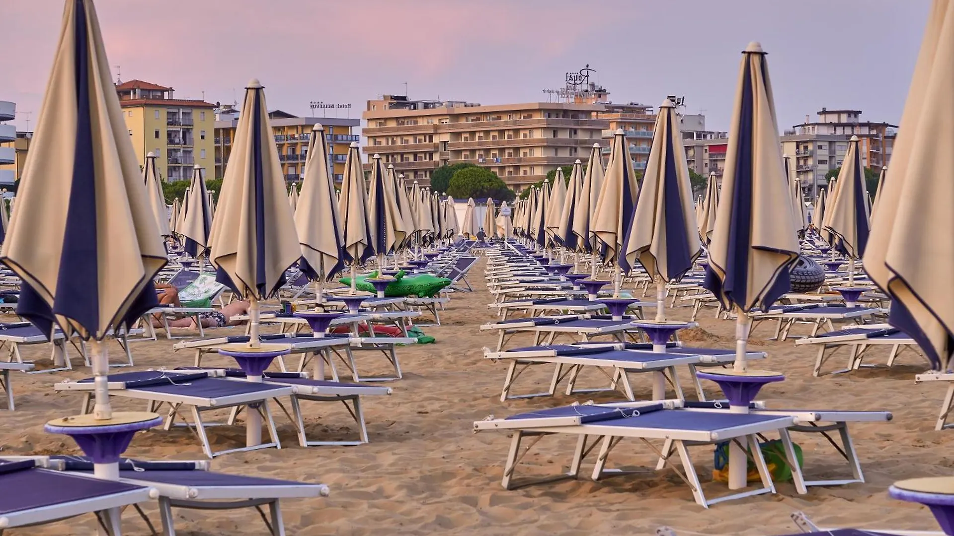 Flat In A Great Location For 8 Guests - Beahost Apartment Bibione